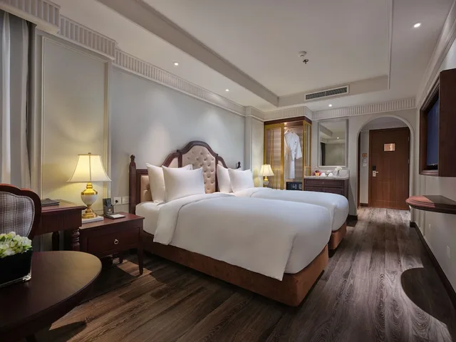 Colonial, Deluxe, Twin Beds، Grand Hotel du LAC Hanoi 1/4