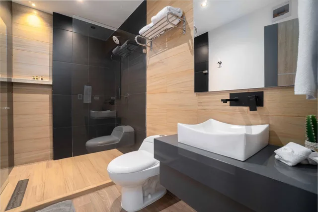 غرفة بسرير كوين، Hotel Plaza del Lili 4/4