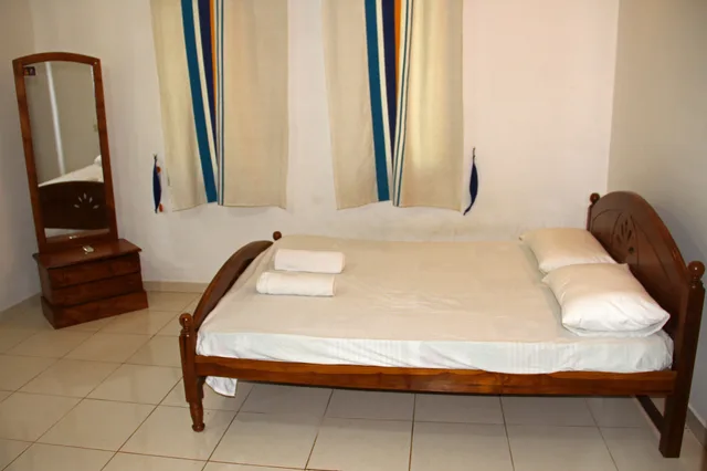 غرفة ديلوكس بسرير كينج بإطلالة على الحديقة في الطابق الأرضي، NATURES BLISS GARDEN STAY 2/5