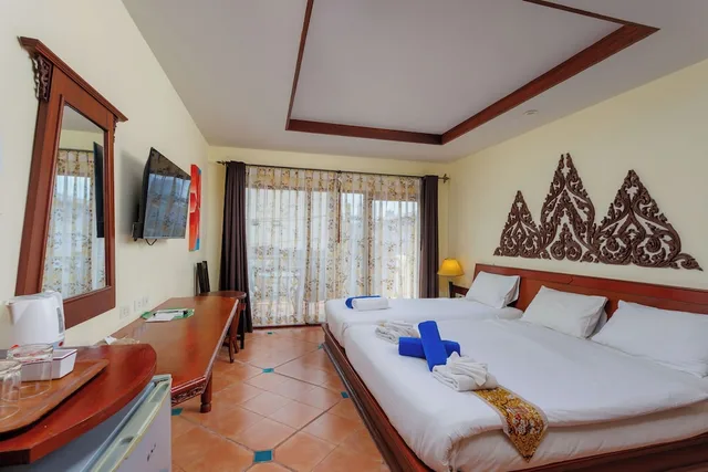 غرفة قياسية ثلاثية بسرير كوين وسرير فردي، Anyavee Aonang Bay Resort 4/8