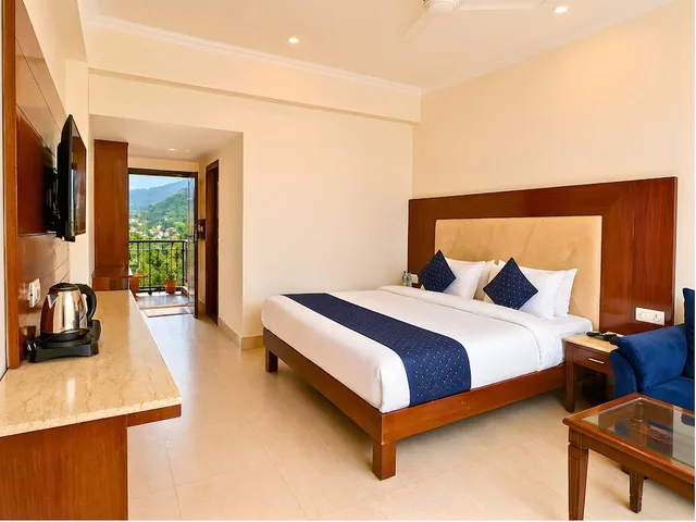 غرفة فاخرة، Riverside Resort 3/10