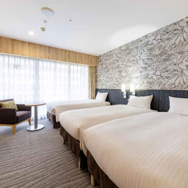 غرفة ثلاثية، Nishitetsu Resort Inn Naha 2/4