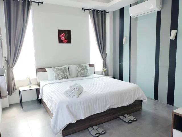 3 Bedrooms, Connecting, Pool, 7 Bedrooms, Villa, 1 Queen and 3 Single Beds، Villa Rajapruek 3/10