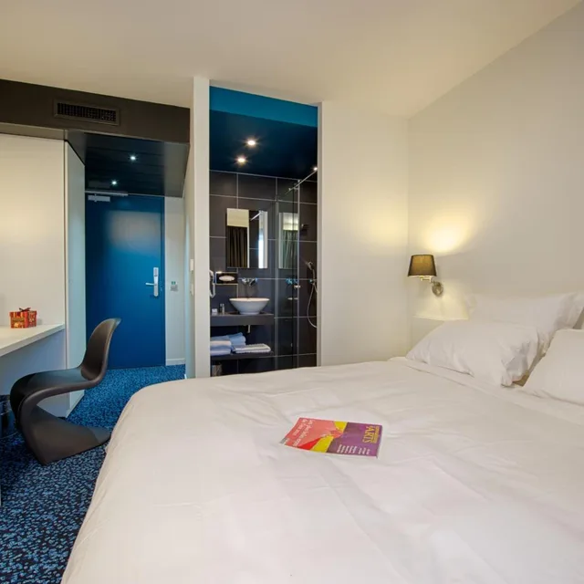 غرفة بسرير مزدوج، Le Nexhotel 1/7