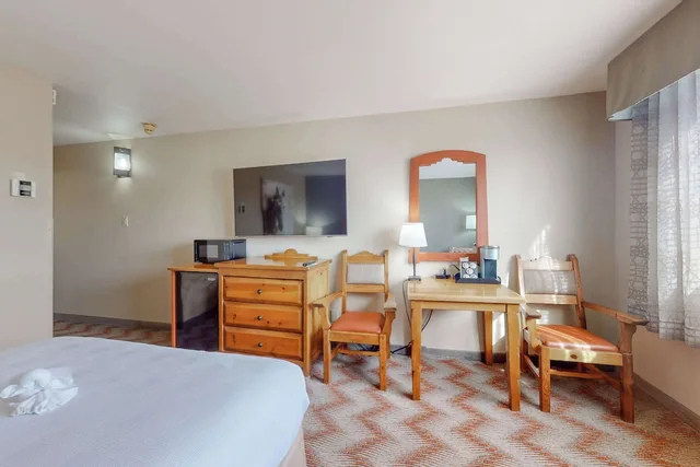 Standard, Queen Bed, Best Western Plus Rio Grande Inn 6/10