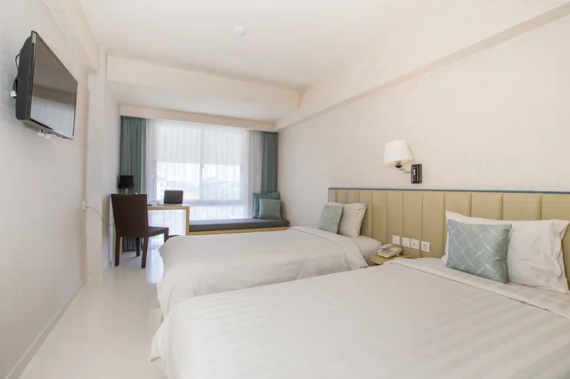 غرفة ديلوكس بسريرين منفصلين، Hotel Solaris Kuta Bali 1/6