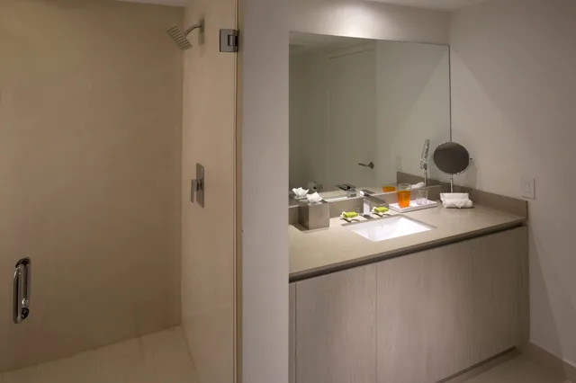 جناح بسرير كينج وسرير كوين بإطلالة على البحر بـ3 غرف نوم، Lyfe Resort & Residences 3/3