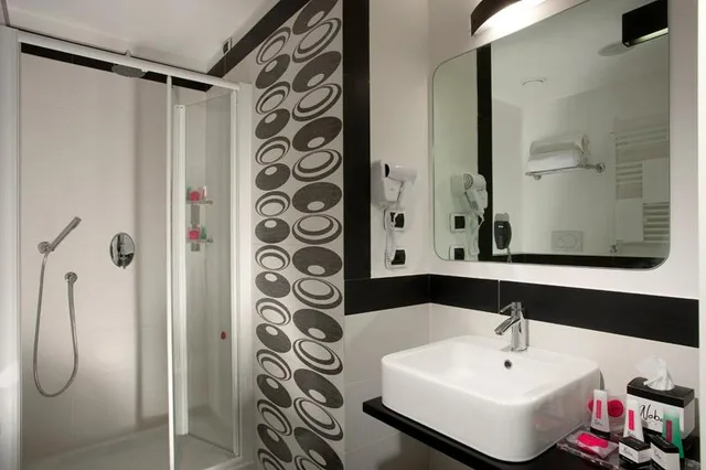 غرفة كومفورت مفردة بسرير مزدوج، Noba Hotel e Residenze 2/2