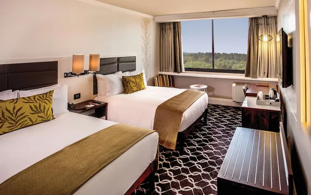 غرفة عائلية بسريرين مزدوجين بإطلالة على النهر، Riverside Sun 2/3