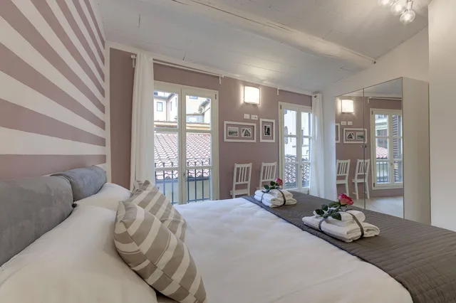 3 Bedrooms, Apartment, 1 Single and 2 Queen Beds, Sofa، Mamo Florence - Hibisco Apartment 3/10