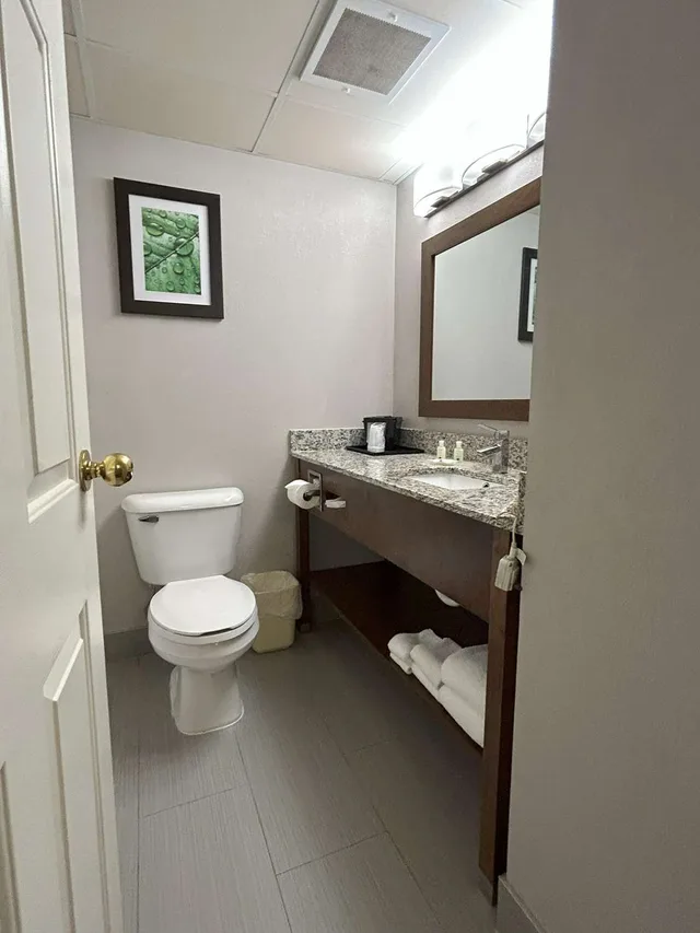 غرفة بسريرين مزدوجين، Quality Inn & Suites Tarboro - Kingsboro 8/9