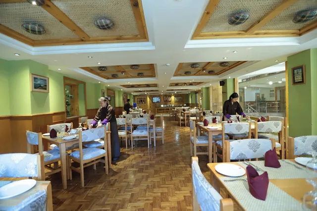 HOTEL PHUNTSHO PELRI، تيمفو 41/47