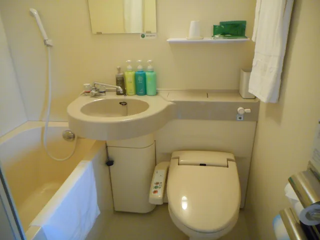 غرفة مفردة بحمام خاص في المبنى الرئيسي، Hotel Route-Inn Iwakiizumi Ekimae 3/4