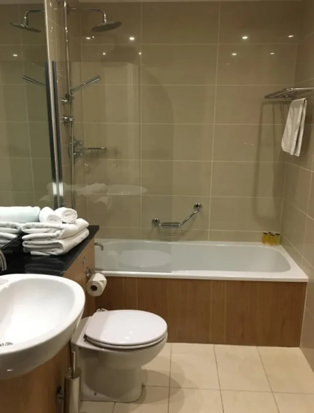 Room, Double Bed, Sea View, Talbot Hotel Wexford 6/7