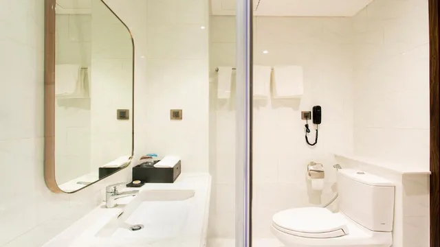 غرفة غراند مفردة، Northern Charm Hotel 3/4