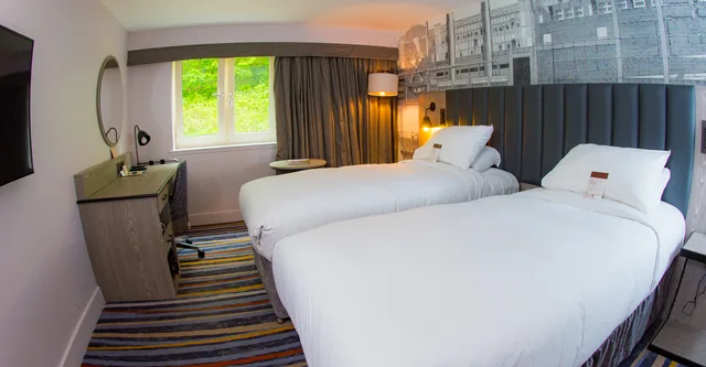 غرفة متصلة عائلية، Doubletree By Hilton Bristol South Cadbury House 2/2