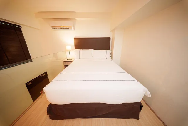 لوفت بريميير، The Mesui Hotel 4/8