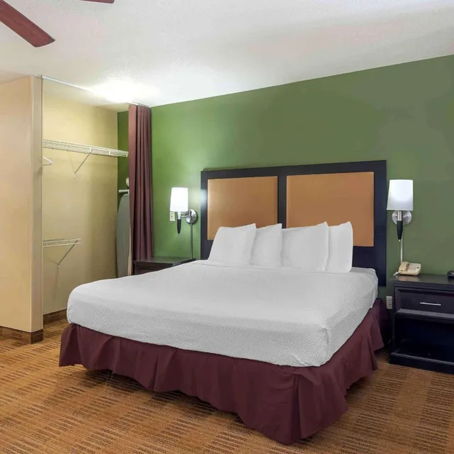 1 Bedroom, Suite, Extended Stay America Chicago- Woodfield Mall-Convention Ctr 3/7