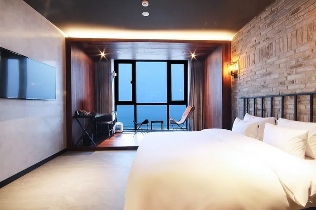 غرفة سوبيريور بسرير مزدوج بإطلالة على البحر، Hotel Laon 5/10