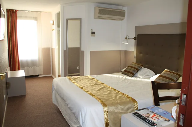 غرفة قياسية بسرير مزدوج، Kyriad Argenteuil 7/10