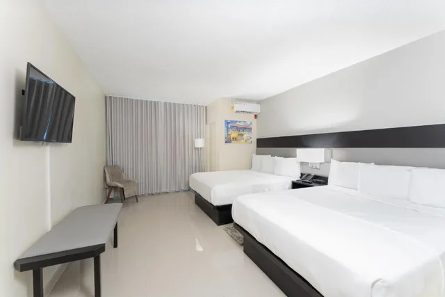 Space, 2 Queen Beds, City View، Brion City Hotel, BW Signature Collection 1/10
