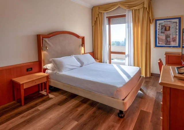 Superior, Double or Twin Bed, Pool Access، Hotel Sporting 2/10