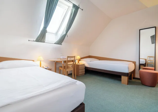 غرفة كلاسيكية بسريرين منفصلين، Hotel Mariahilf 1/10