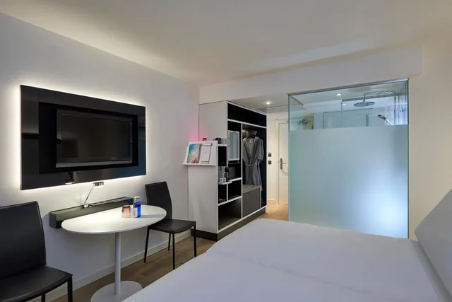 Swim Up, Innside, Premium, King Bed، INNSiDE by Melia Palma Bosque 5/6