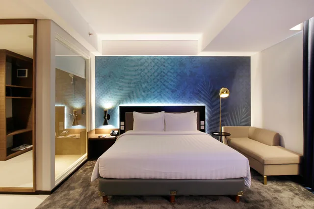 Grand, Deluxe, Queen Bed, Swiss-Belinn Airport Surabaya 1/1