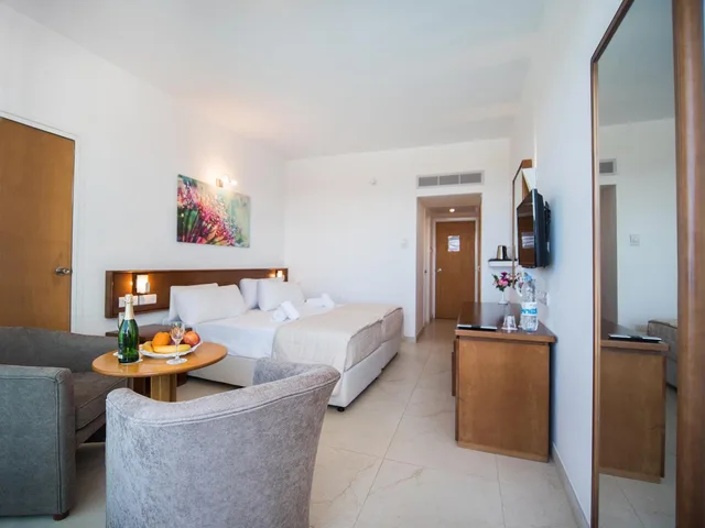 غرفة تُحدَّد حسب التوفر، Avlida Hotel 4/9