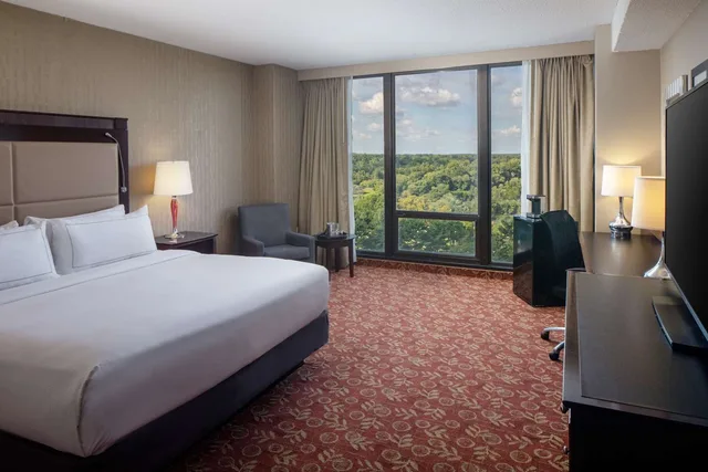 جناح جونيور بسرير كينج بغرفتين، DoubleTree by Hilton Cherry Hill Philadelphia 1/2