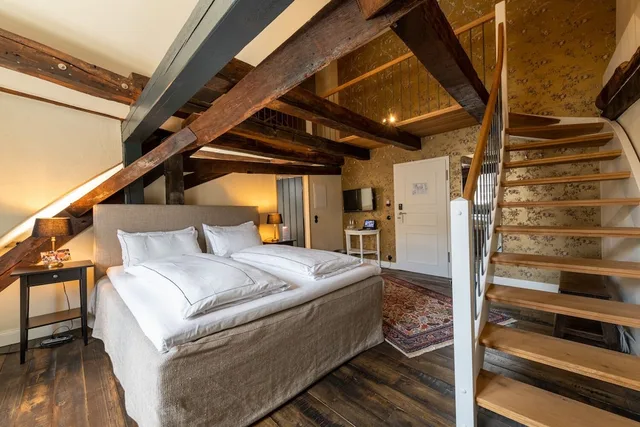 1 Bedroom, Gallery, Suite, Queen Bed، Renthof Kassel 1/2