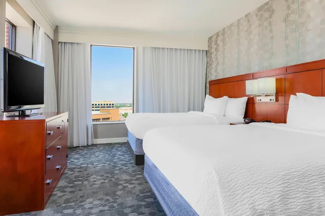 Suite, Multiple Beds، Courtyard By Marriott Amarillo Downtown 1/1