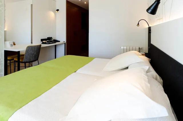 Superior, Twin Beds, Ocean View, Terrace, Climia Benidorm Plaza 4/8