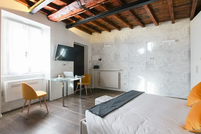 City, Apartment, Queen Bed، Heart Milan Apartments Duomo Colonne 3/7