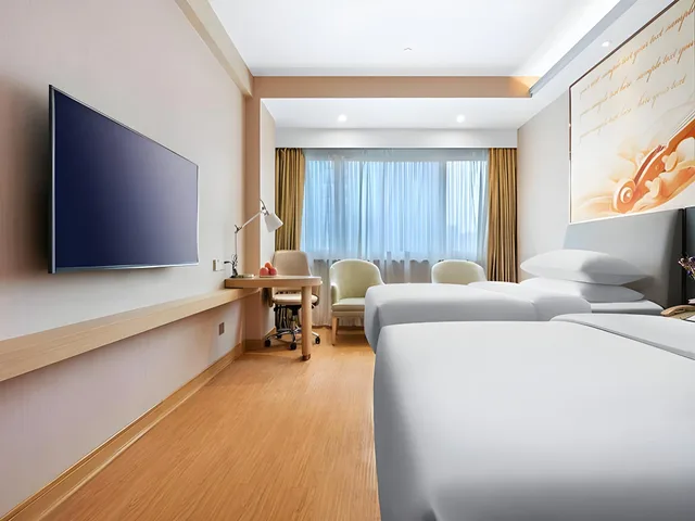 Superior, Twin Beds, Vienna International Hotel (Hangzhou West Lake Cultural Square Metro Station) 1/1