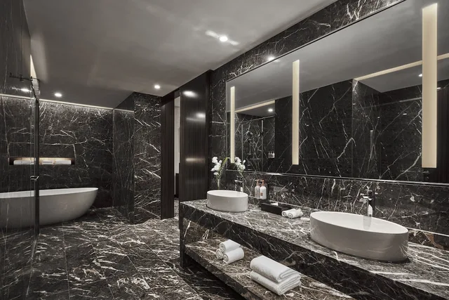 جناح بسريرين كينج بإطلالة على البحيرة في طابق مرتفع، Crowne Plaza Shanghai Jinshan by IHG 4/4