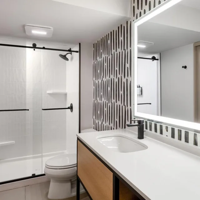 غرفة تنفيذية بسريرين كوين، Atwell Suites Austin Airport, an IHG Hotel 8/9