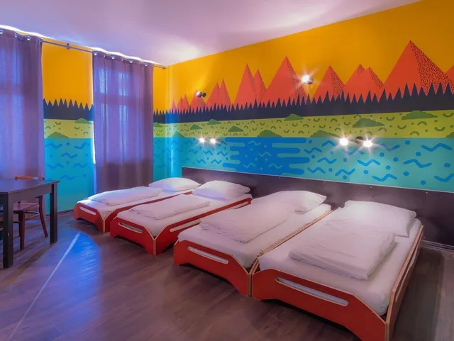 شقة بأربعة أسرّة بغرفة نوم واحدة بمطبخ، Sunflower Hostel 4/8