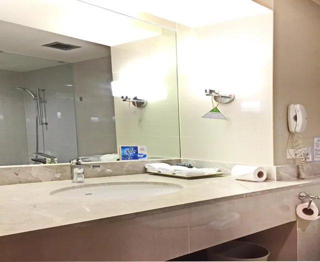 2 Bedrooms, Suite, Silom Serene Boutique 9/10