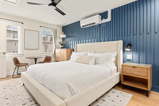 غرفة بريميير بسرير كينج، Surrey Beach House 5/9