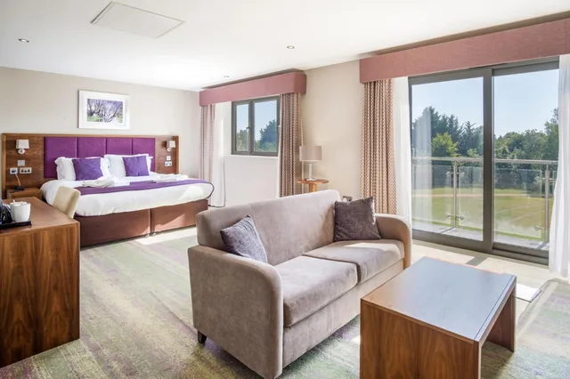 Grand, Double Bed, Golf Course View، Cotswolds Hotel & Spa 4/9