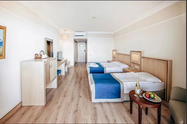 غرفة قياسية مفردة، Utopia World Hotel 1/1