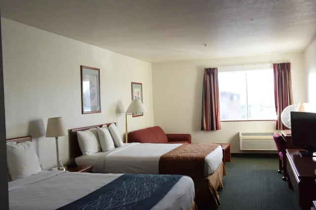 غرفة بسريرين كوين، Travelodge Suites By Wyndham Newberg 8/10