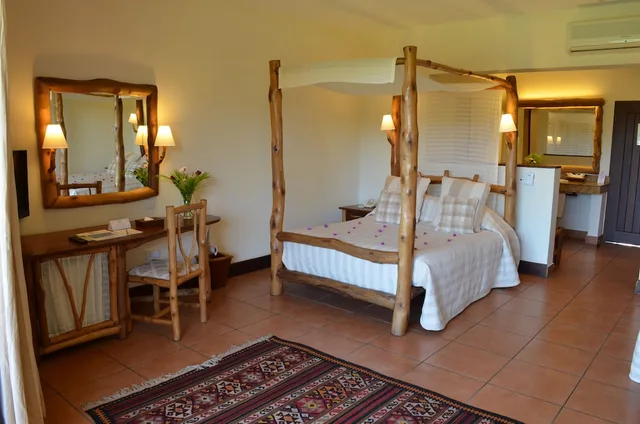 غرفة سوبيريور بسرير كوين وسرير فردي، Baobab Beach Resort 2/3