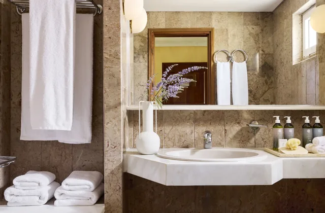 Suite, Beach Front, Aquila Rithymna Beach 4/5