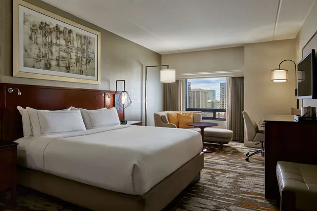 غرفة بسرير كينج بإطلالة على المدينة في طابق مرتفع، Hilton Denver City Center 7/9
