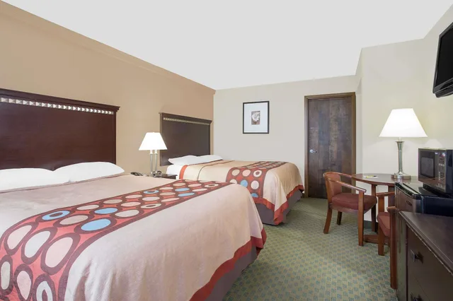 غرفة بسريرين كوين، Super 8 by Wyndham Danville 1/10