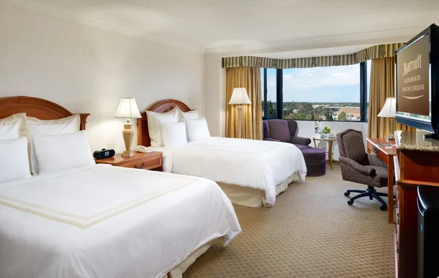 جناح رئاسي بسرير كينج، SACRAMENTO MARRIOTT RANCHO CORDOVA 3/10