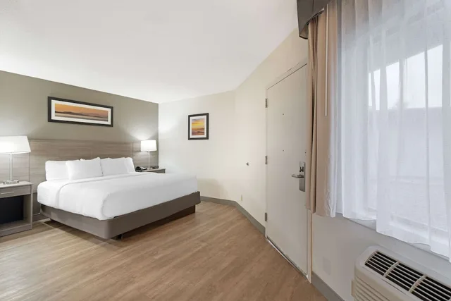 غرفة قياسية بسرير كينج، Quality Inn Idaho Falls 4/10